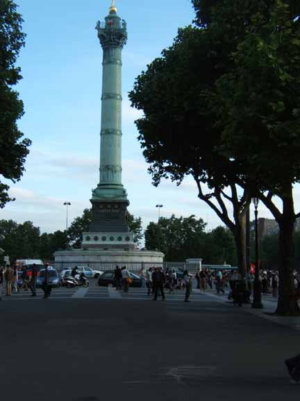 Place de Bastille picture